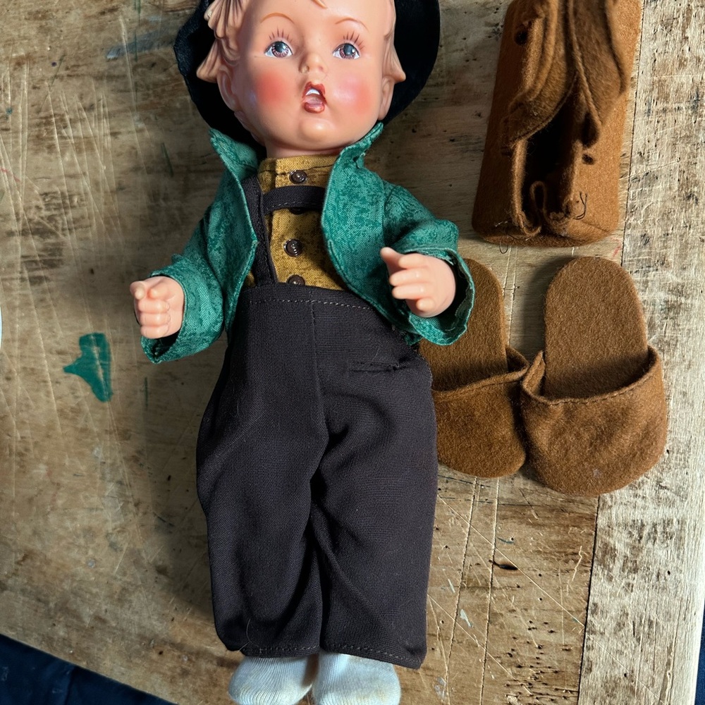 Doll- Vintage-1980-Hummel